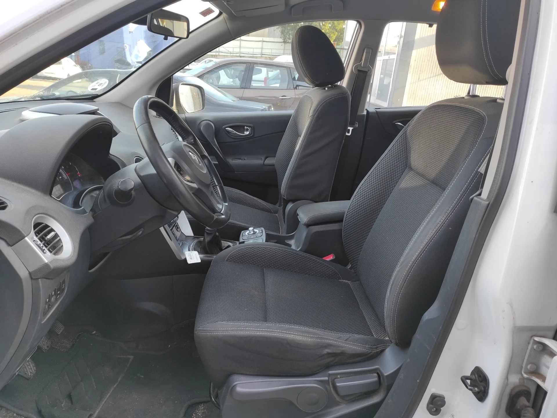 RENAULT KOLEOS RENAULT KOLEOS '2011 2.0 DCI DIESEL FAP BLANCO 2008
