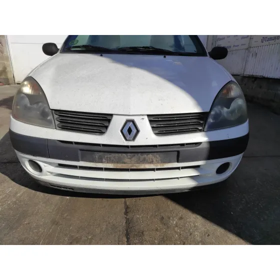RENAULT CLIO II FASE II (B/CB0) '2006 1.5 DCI DIESEL BLANCO