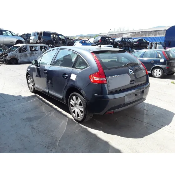 CITROEN C4 BERLINA '2010 * NEGRO