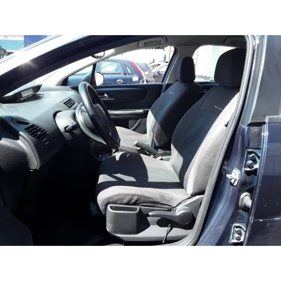 CITROEN C4 BERLINA '2010 * NEGRO