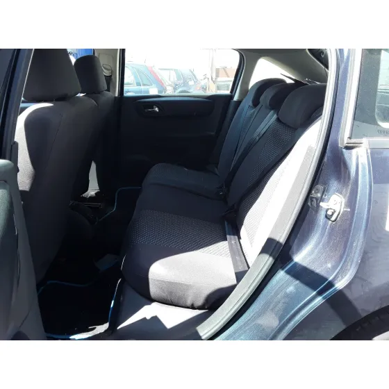 CITROEN C4 BERLINA '2010 * NEGRO