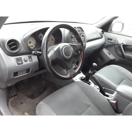 TOYOTA RAV 4 (A2) '2003 * NEGRE
