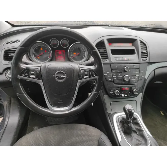 OPEL INSIGNIA SPORTS TOURER '2017 * NEGRO