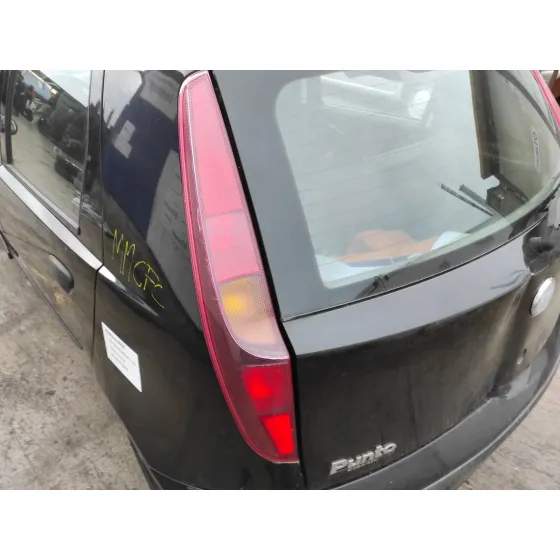 FIAT PUNTO BERLINA (188) '2008 1.2 CAT NEGRO