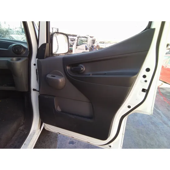 NISSAN NV 200 (M20) '2015 1.5 DCI CAT BLANCO