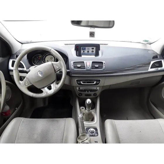 RENAULT MEGANE III SPORT TOURER '2009 1.5 DCI DIESEL BEIG