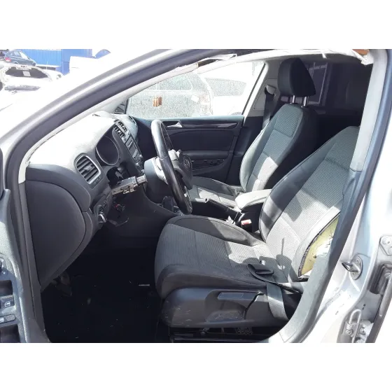 VOLKSWAGEN GOLF VI (5K1) '2009 * PLATA