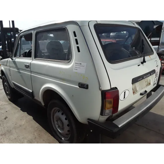 LADA NIVA ( 2121 / 21213 / 21214 / 21215 ) '1995 * BLANCO