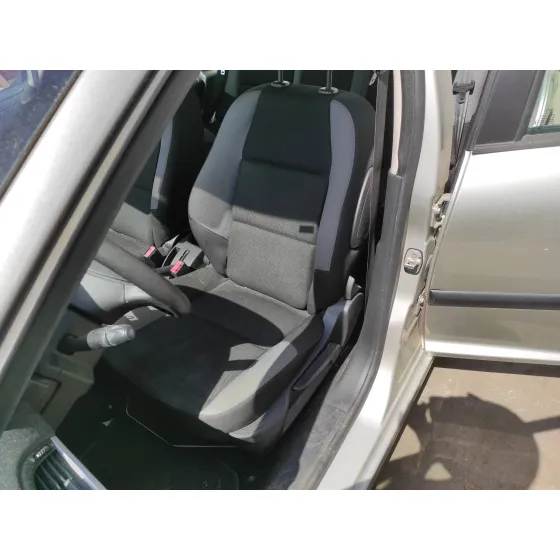 PEUGEOT 207 '2008 1.4 PLATA