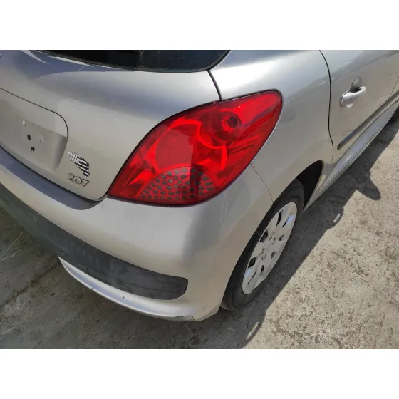PEUGEOT 207 '2008 1.4 PLATA