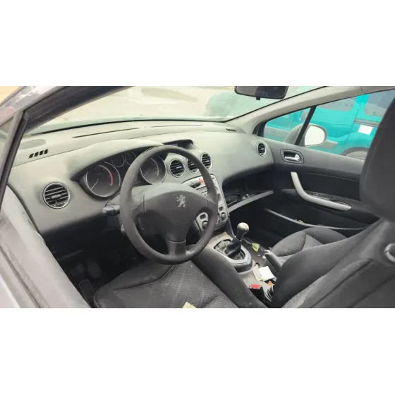 Peugeot 308 I (4A_, 4C_) 2009