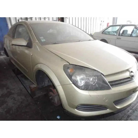 OPEL ASTRA GTC '2005 1.7 16V CDTI DORADO