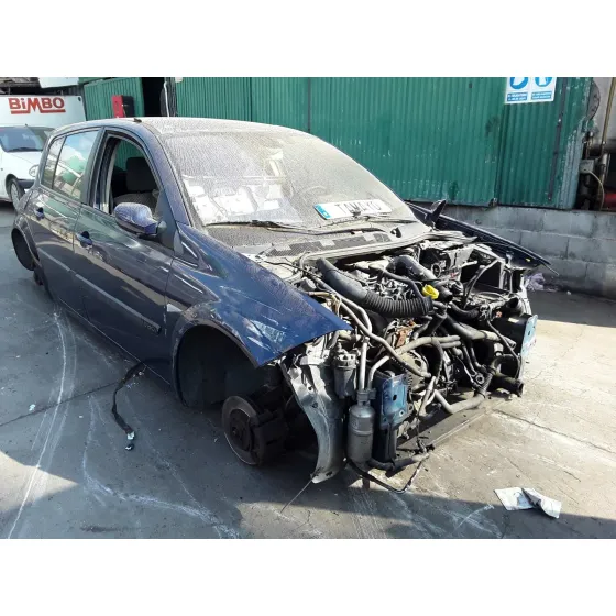 RENAULT MEGANE II BERLINA 5P '2003 CONFORT AUTHENTIQUE AZUL