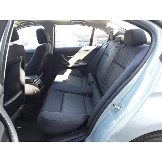 BMW SERIE 3 BERLINA (E90) '2006 * PLATA
