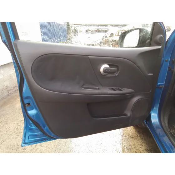NISSAN NOTE (E11E) '2010 ACENTA AZUL ELECTRICO
