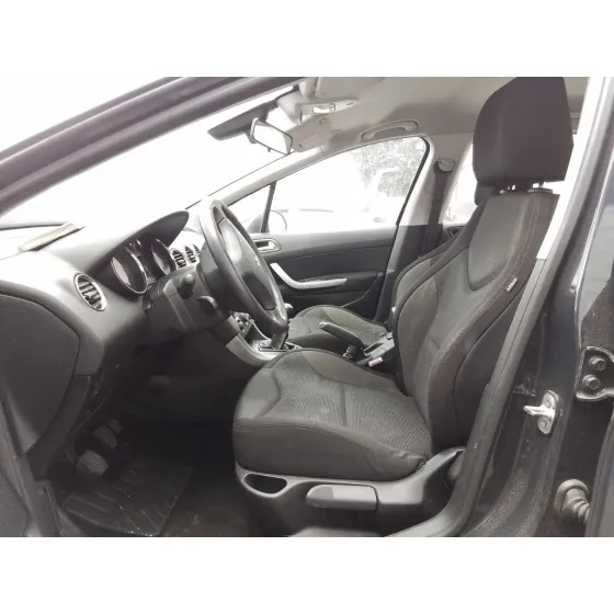 Peugeot 308 I (4A_, 4C_) 2009