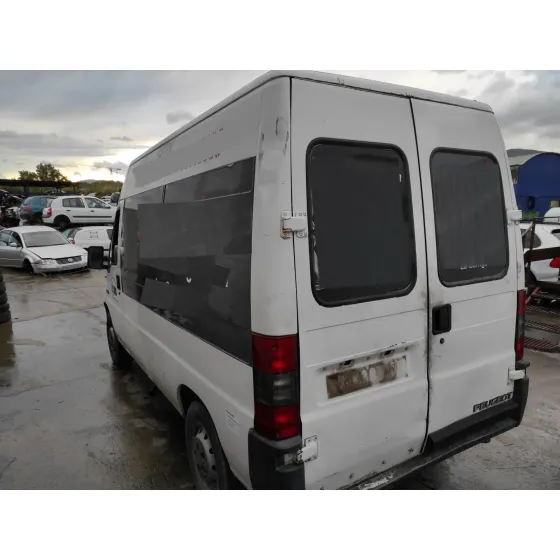 PEUGEOT BOXER CAJA CERR. TECHO SOBREELEV. (RS3700)(230)(->'02) '1994 2.5 TURBODIESEL CAT BLANCO