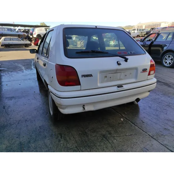 FORD FIESTA BERL./COURIER '1995 1.3 CAT BLANCO