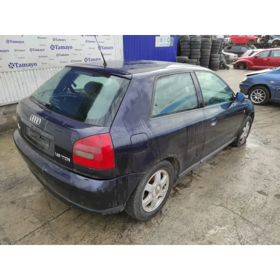 AUDI A3 (8L) '2000 1.9 TDI AZUL MARINO