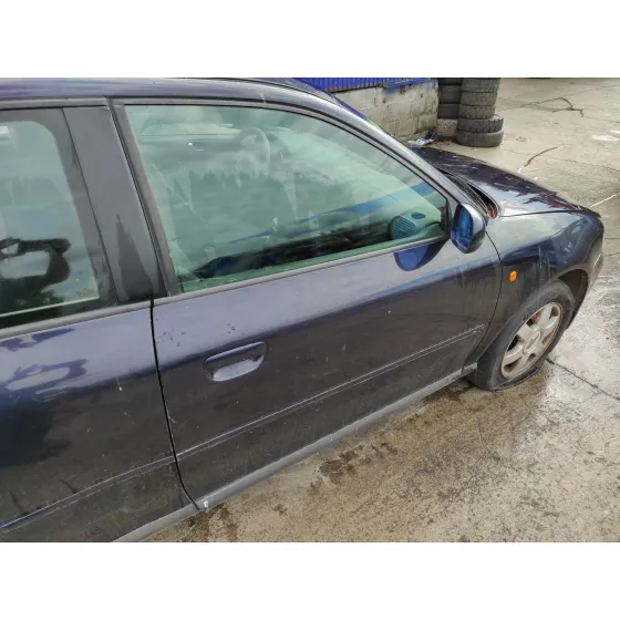 AUDI A3 (8L) '2000 1.9 TDI AZUL MARINO