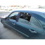 MERCEDES-BENZ CLASE E (W210) BERLINA MERCEDES CLASE E (W210) BERLINA '1998 2.4 V6 18V CAT VERDE 1995