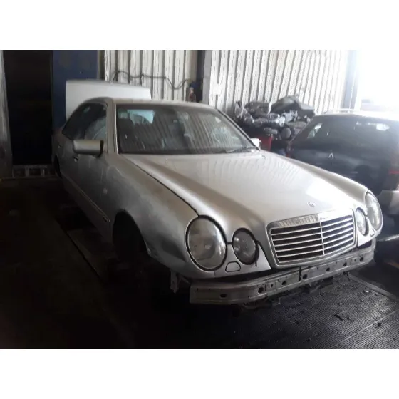 MERCEDES CLASE E (W210) BERLINA DIESEL '1997 300 TURBODIESEL (210.025) PLATA