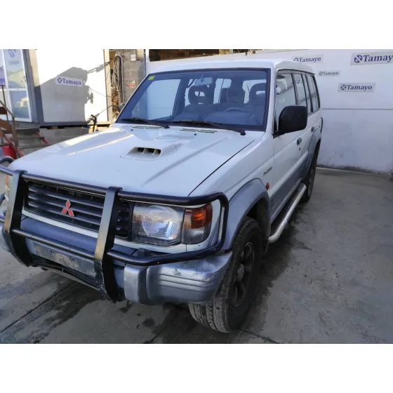 MITSUBISHI MONTERO (V20/V40) '2000 2.8 TURBODIESEL BLANCO