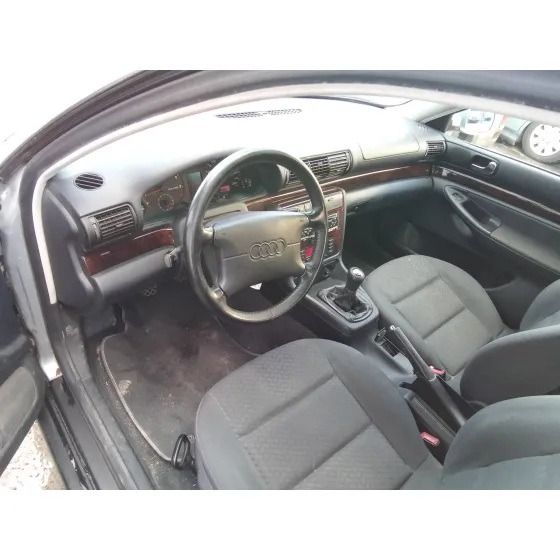 AUDI A4 BERLINA (B5) '1997 1.8 20V TURBO PLATA