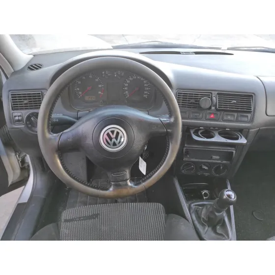 VOLKSWAGEN GOLF IV BERLINA (1J1) '1999 1.6 PLATA