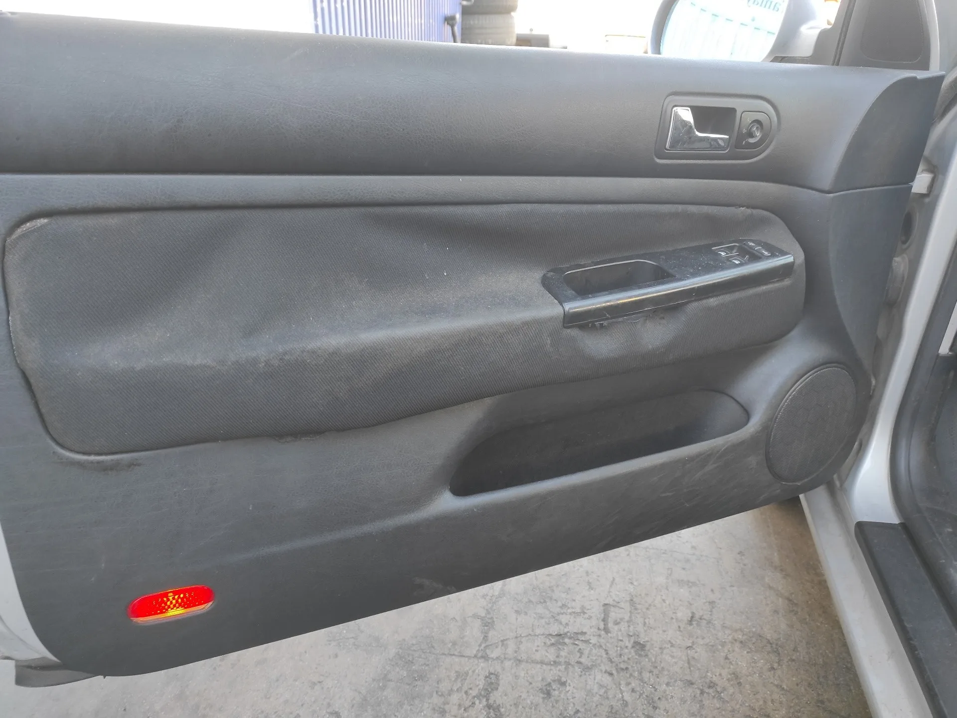 VOLKSWAGEN GOLF IV BERLINA (1J1) '1999 1.6 PLATA