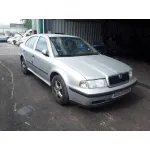 SKODA OCTAVIA BERLINA (1U2) SKODA OCTAVIA BERLINA (1U2) '1999 1.9 TDI SLX (81KW) PLATA 1998