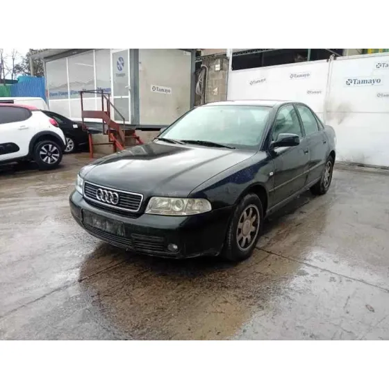 AUDI A4 AVANT (B5) '2000 * NEGRO
