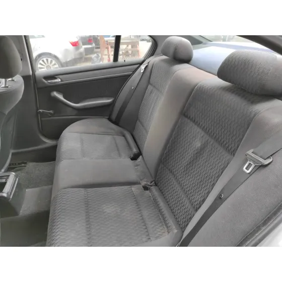 BMW SERIE 3 BERLINA (E46) '1999 2.0 16V DIESEL CAT PLATA
