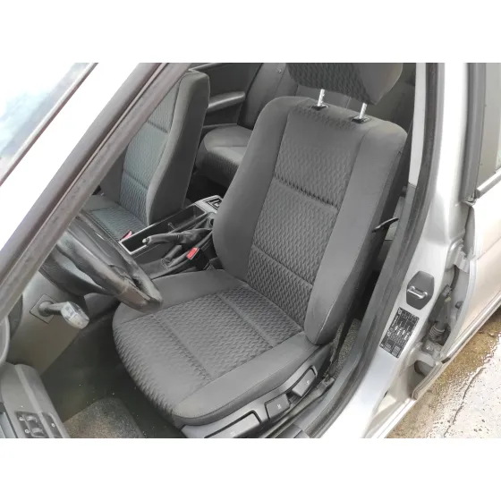BMW SERIE 3 BERLINA (E46) '1999 2.0 16V DIESEL CAT PLATA