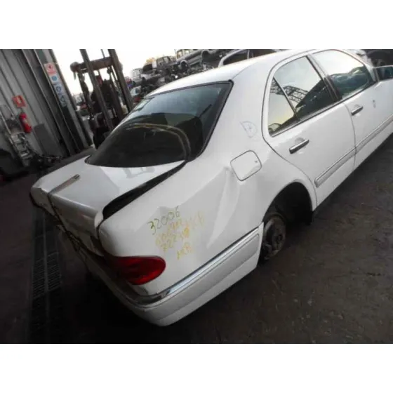 MERCEDES CLASE E (W210) BERLINA DIESEL '1996 300 DIESEL (210.020) BLANCO