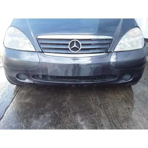 MERCEDES CLASE A (W168) '1999 1.9 CAT NEGRO