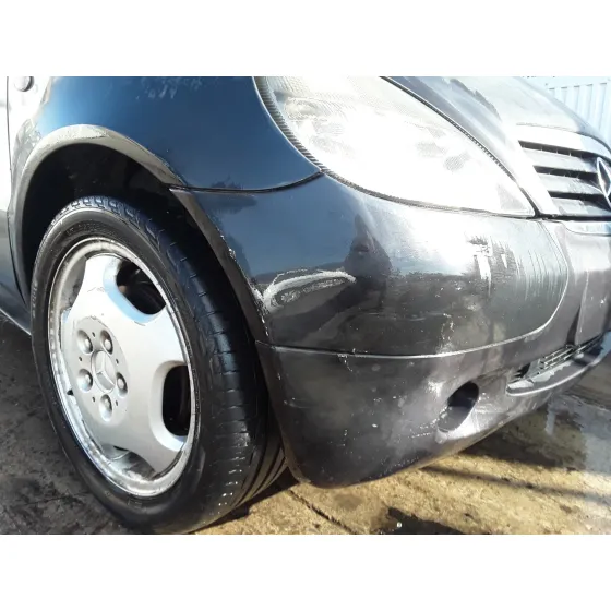 MERCEDES CLASE A (W168) '1999 1.9 CAT NEGRO