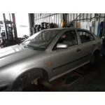 SKODA OCTAVIA BERLINA (1U2) '2000 1.6 PLATA
