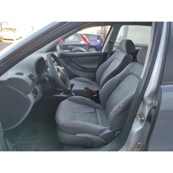 SEAT TOLEDO (1M2) '2000 * GRIS OSCURO