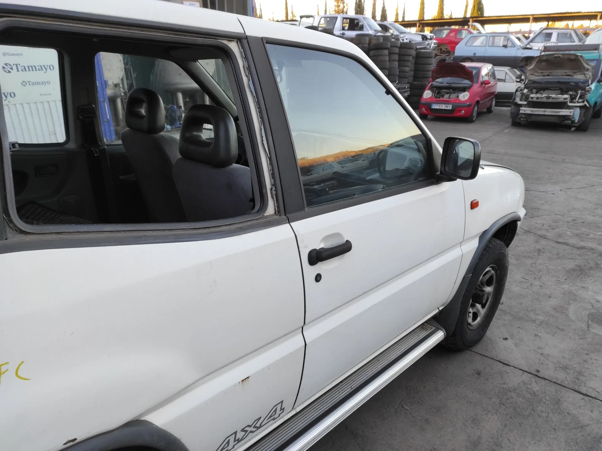 NISSAN TERRANO/TERRANO.II (R20) NISSAN TERRANO/TERRANO.II (R20) '1995 2.7 TURBODIESEL BLANCO 1993