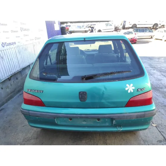 PEUGEOT 106 (S2) '1997 1.1 VERDE