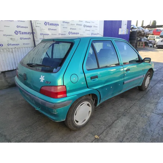 PEUGEOT 106 (S2) '1997 1.1 VERDE