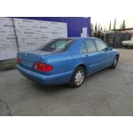 MERCEDES-BENZ CLASE E (W210) BERLINA MERCEDES CLASE E (W210) BERLINA '1998 * AZUL 1995