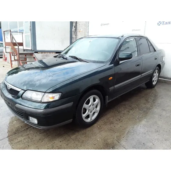 MAZDA 626 BERLINA (GF) '1999 2.0 16V CAT VERDE