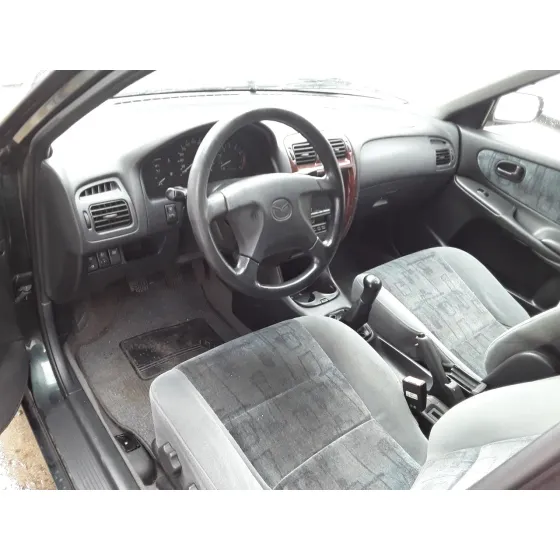 MAZDA 626 BERLINA (GF) '1999 2.0 16V CAT VERDE