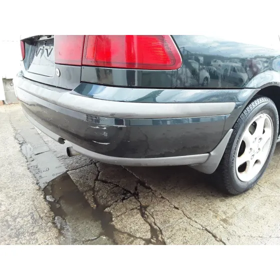 MAZDA 626 BERLINA (GF) '1999 2.0 16V CAT VERDE