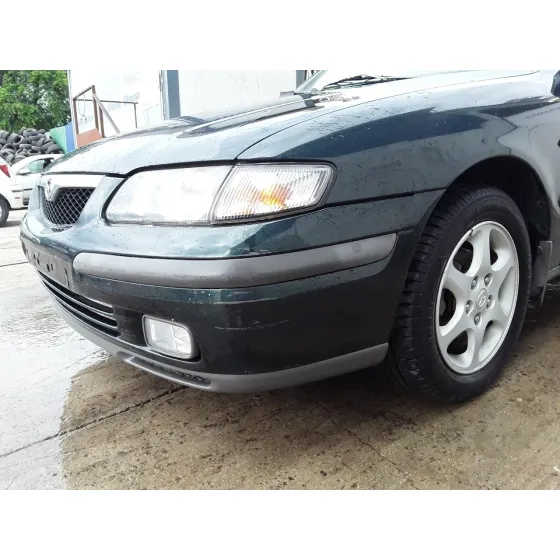 MAZDA 626 BERLINA (GF) '1999 2.0 16V CAT VERDE