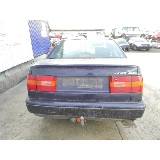 VOLKSWAGEN PASSAT BERLINA (3A2) '1994 2.0 AZUL MARINO