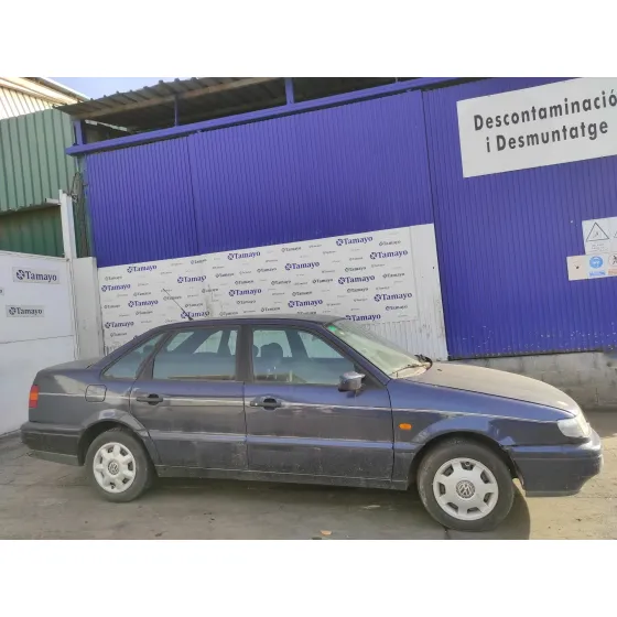 VOLKSWAGEN PASSAT BERLINA (3A2) '1994 2.0 AZUL MARINO