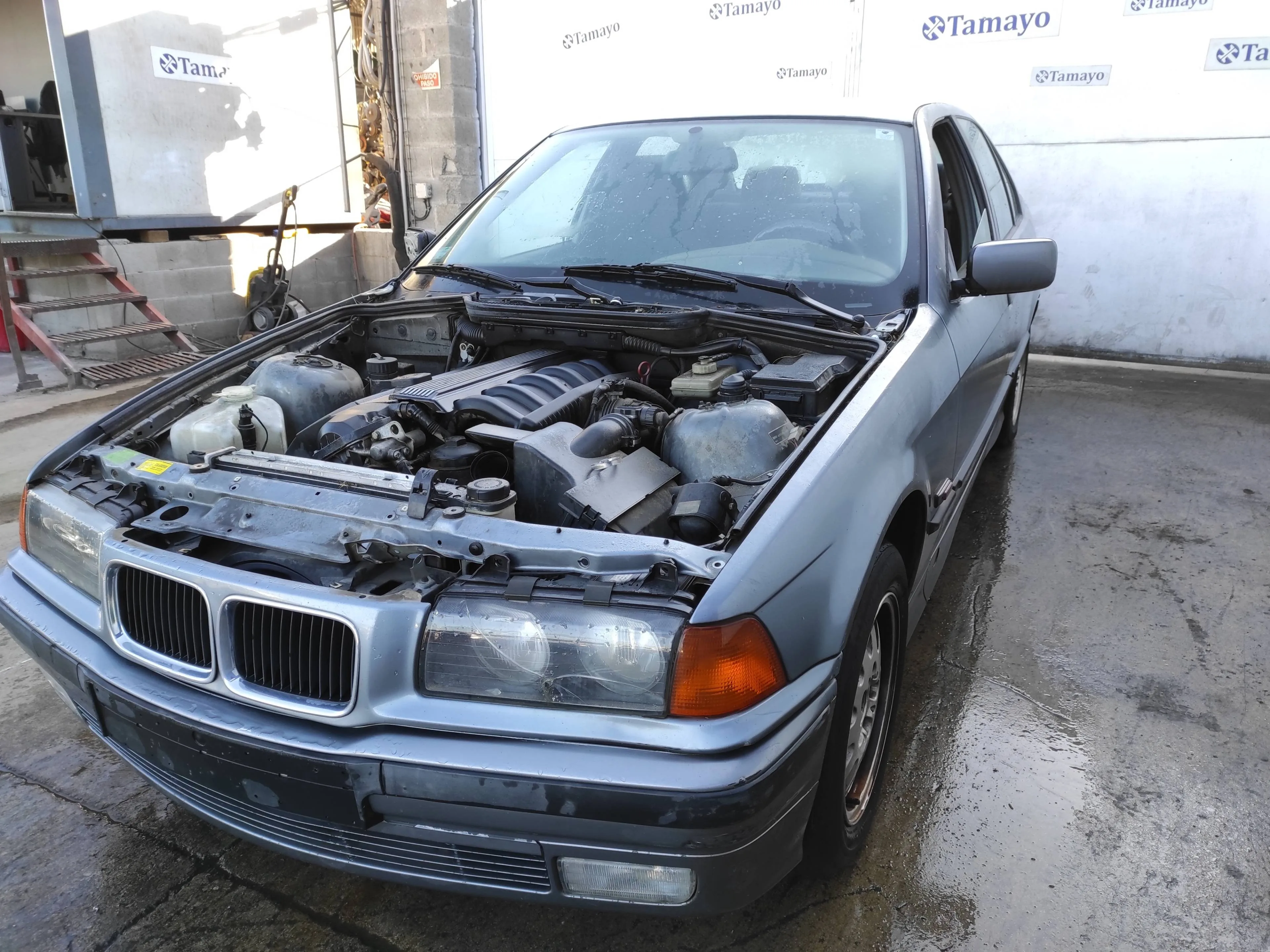 BMW SERIE 3 BERLINA (E36) '1996 2.0 24V GRIS